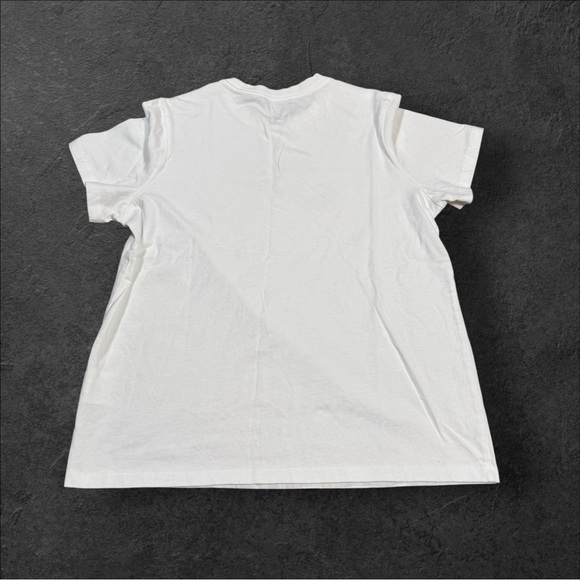 Nike Sportswear Icon Futura T-Shirt‎ in white with a camo-print Nike logo - Picture 2 of 6